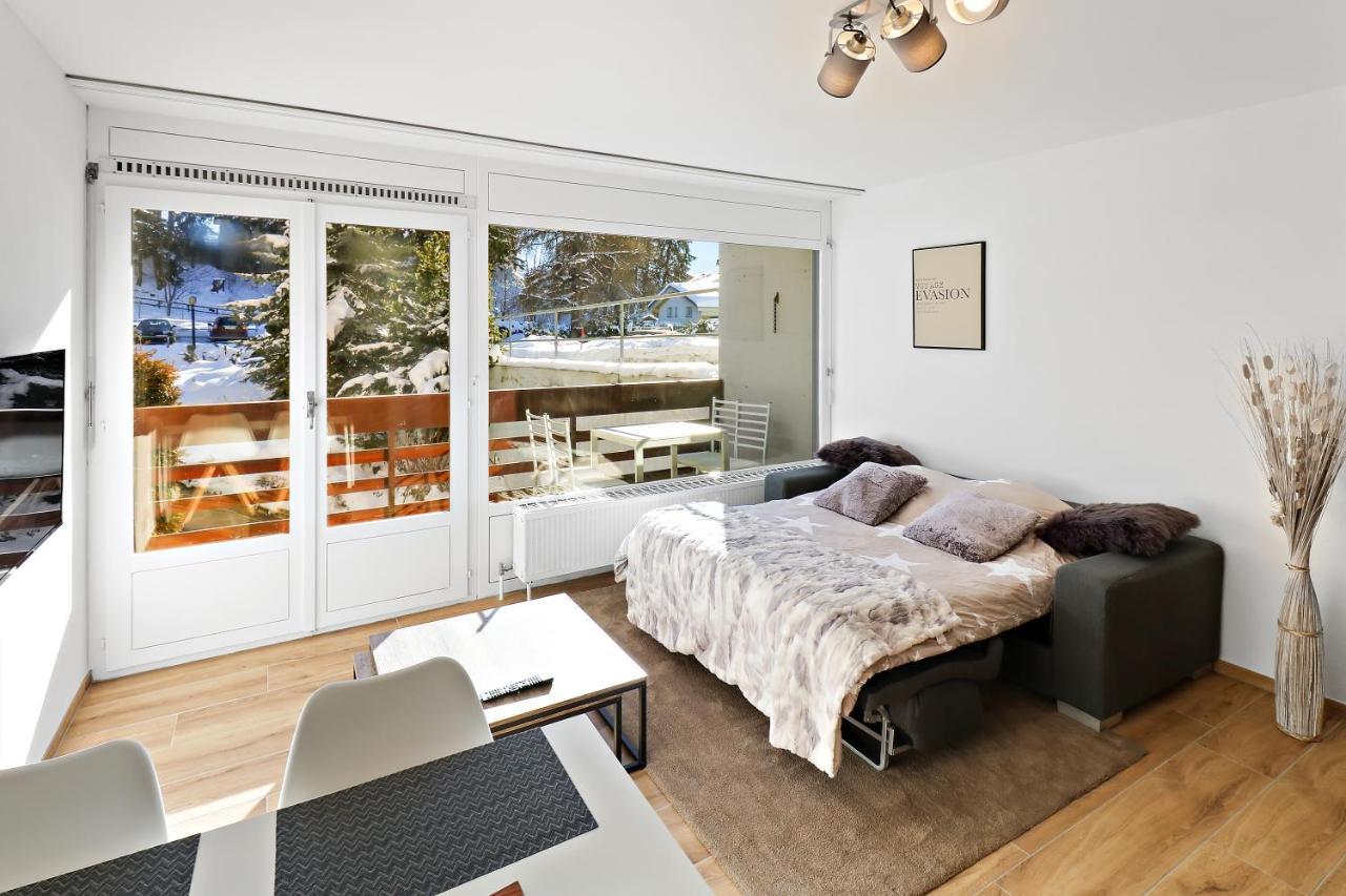 Appartement Cosy Et Renove Au Coeur De La Station Crans-Montana Luaran gambar