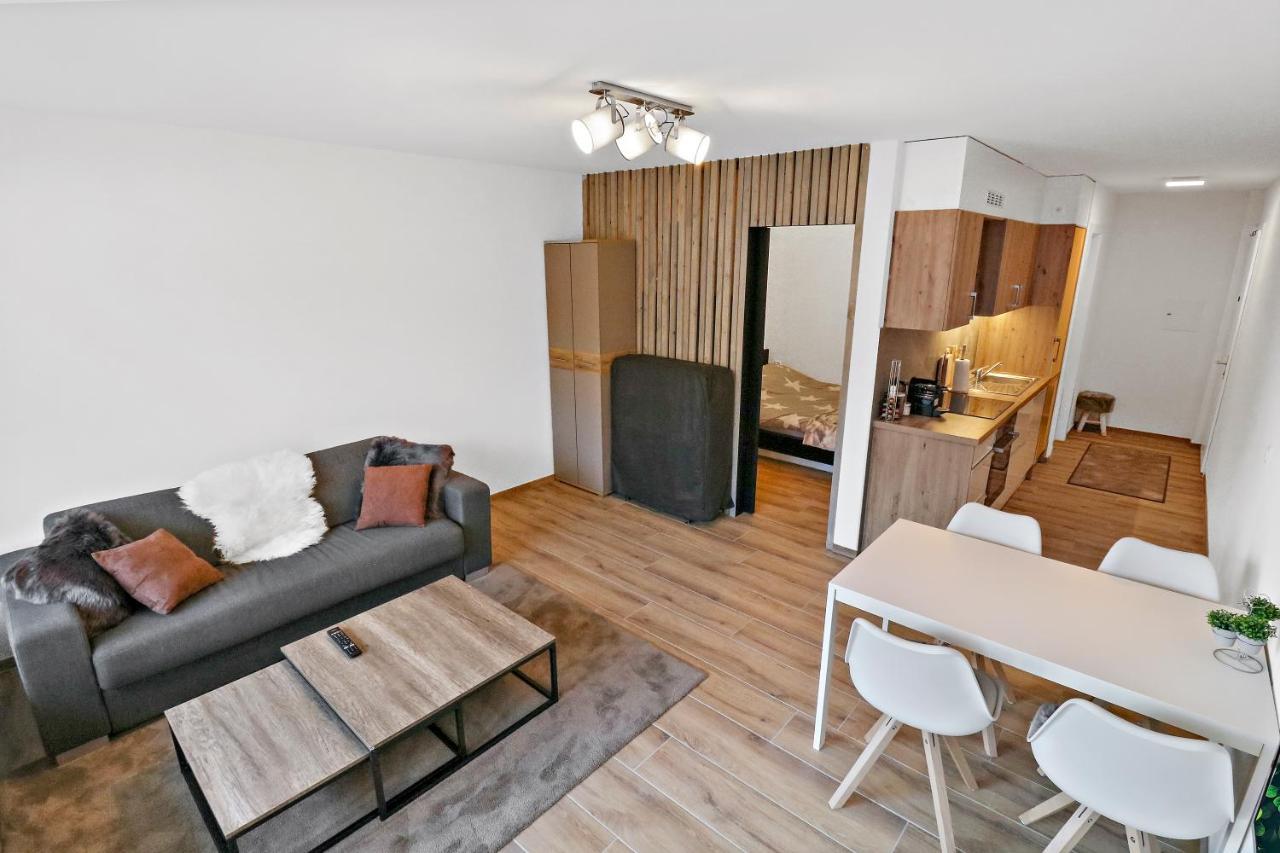 Appartement Cosy Et Renove Au Coeur De La Station Crans-Montana Luaran gambar