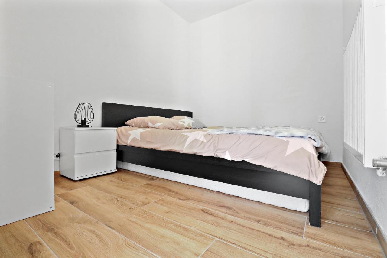 Appartement Cosy Et Renove Au Coeur De La Station Crans-Montana Luaran gambar